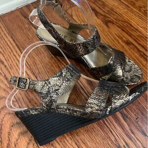 Anne Klein Brown Bronzy Snakeskin Print Askarry I Flex Wedge Sandals Size 7 Moto